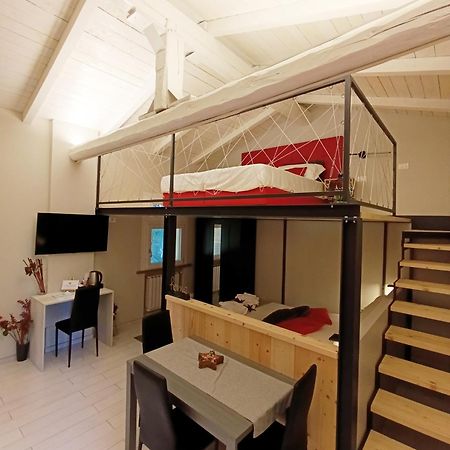 Carlotta Fiera Suite Bologna Bagian luar foto