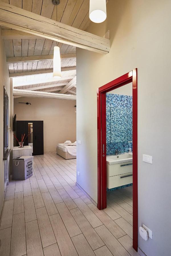 Carlotta Fiera Suite Bologna Bagian luar foto
